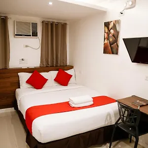 Nest Bgc Hotel